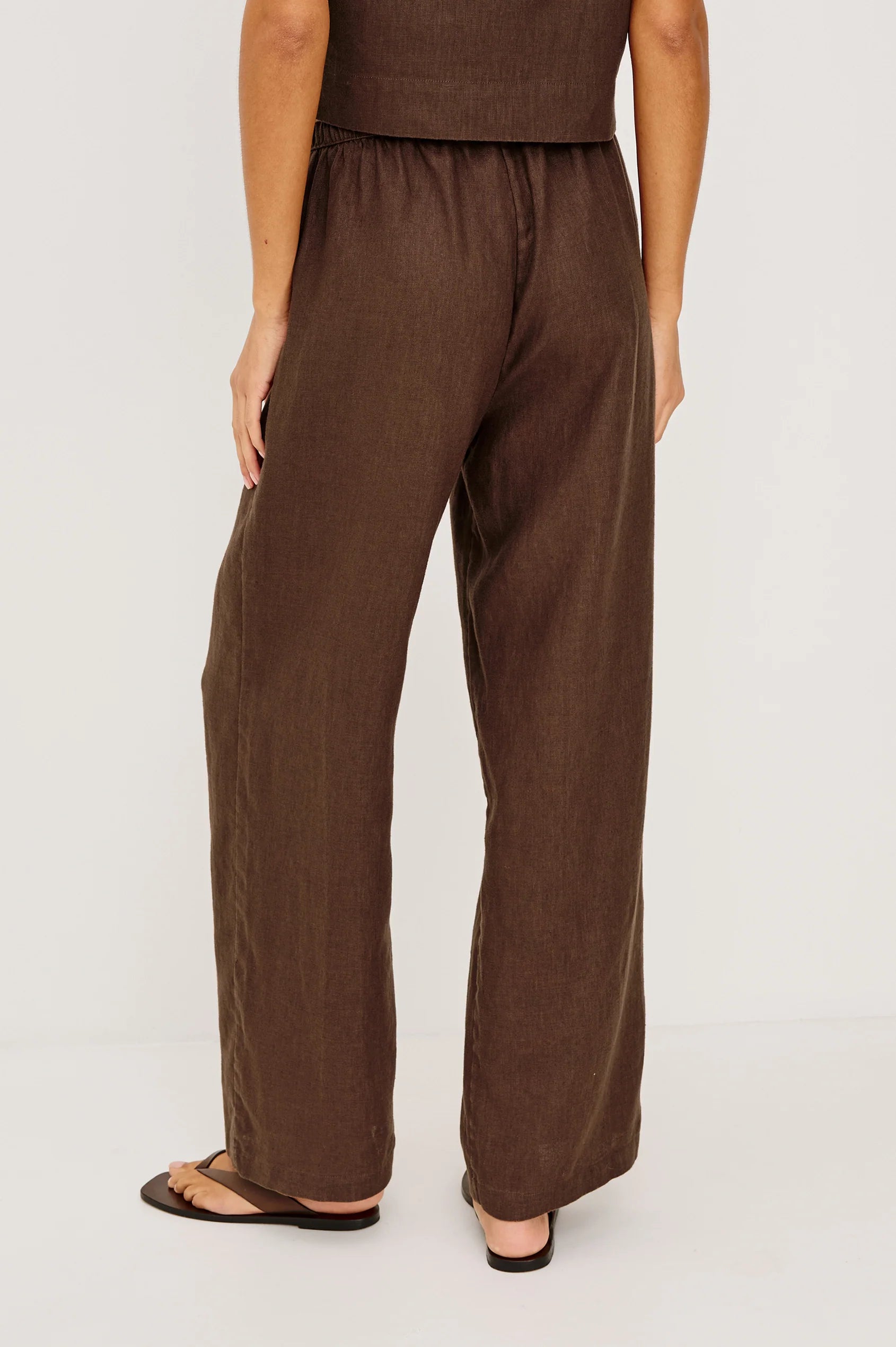 Rails Emmie Linen Trousers in Espresso back image
