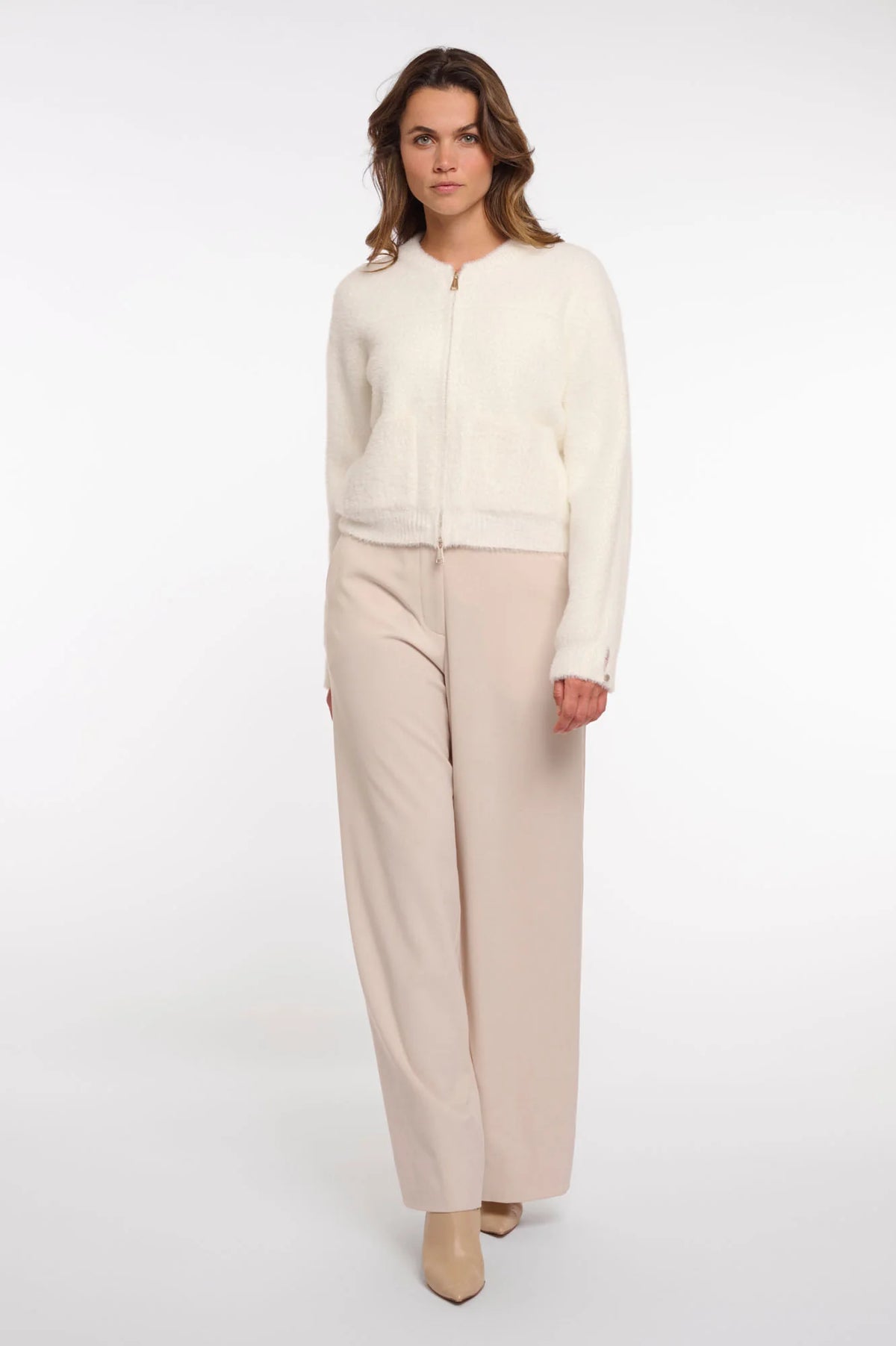 Rino & Pelle Bento Cardi in Snow White, front image