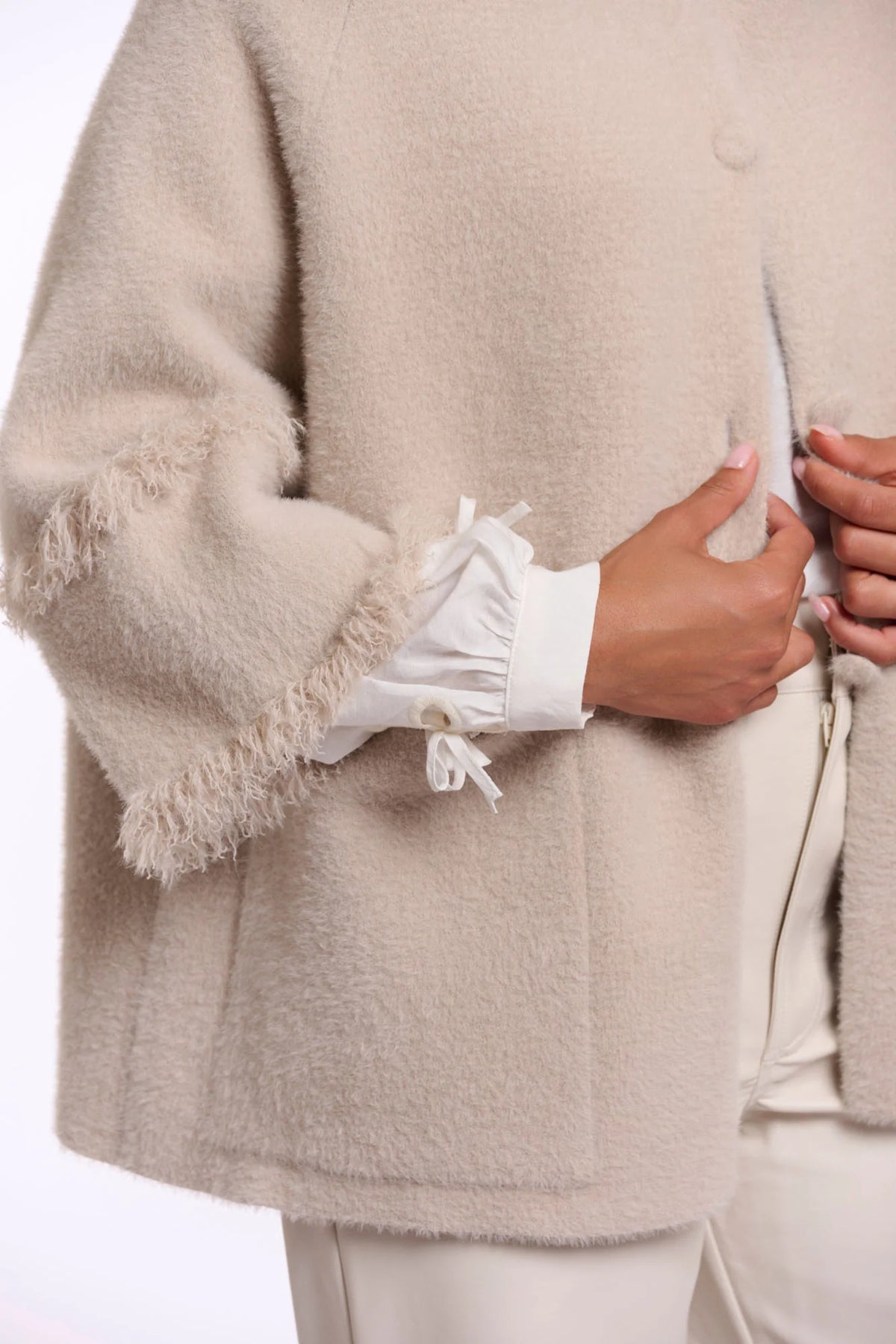 Rino & Pelle Sabe Fringe Cape in Stone