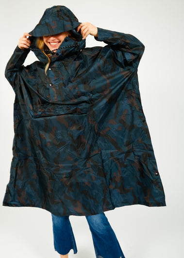 Rainkiss Storm Camo Waterproof Poncho