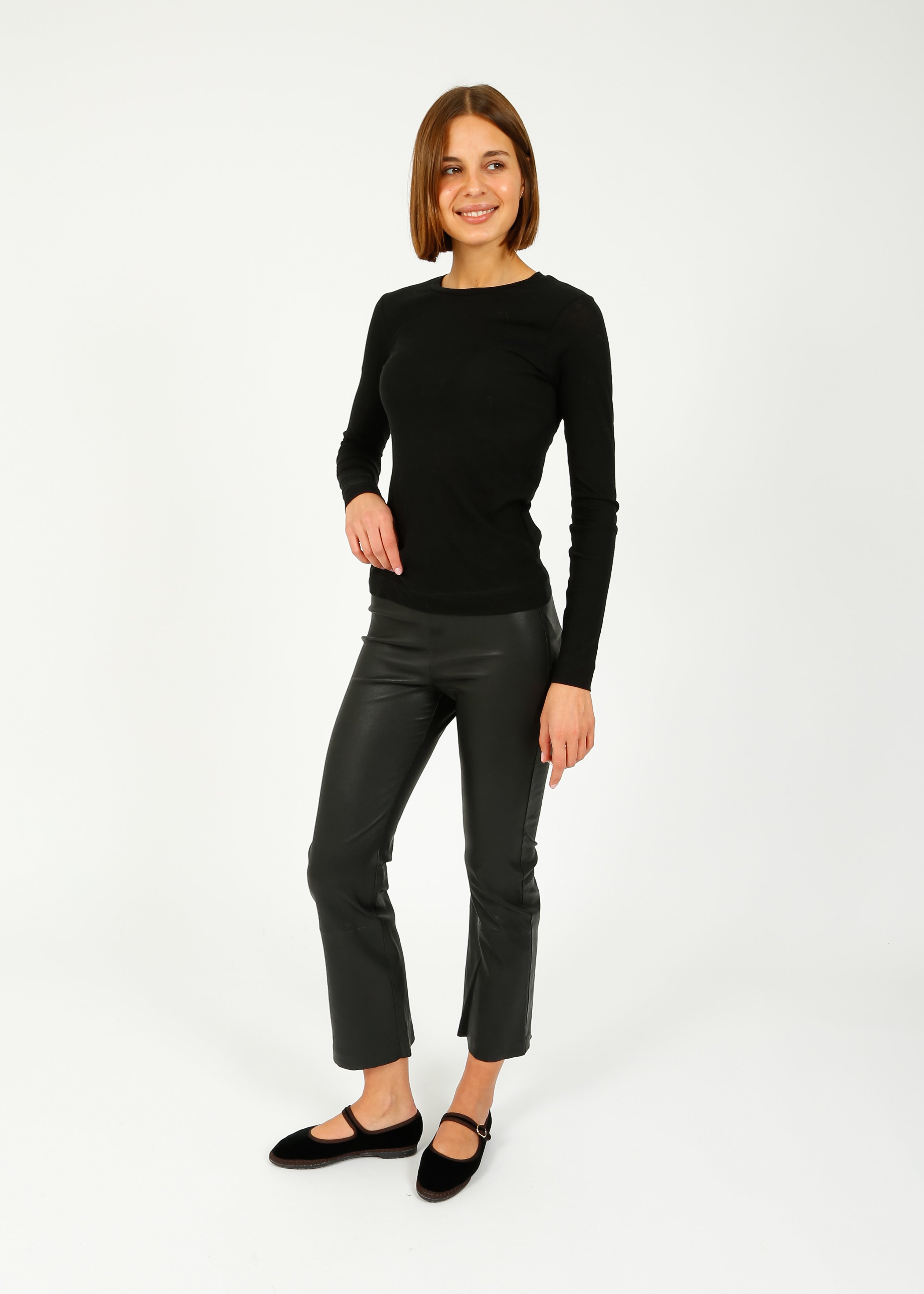 IW Legend LS in Black