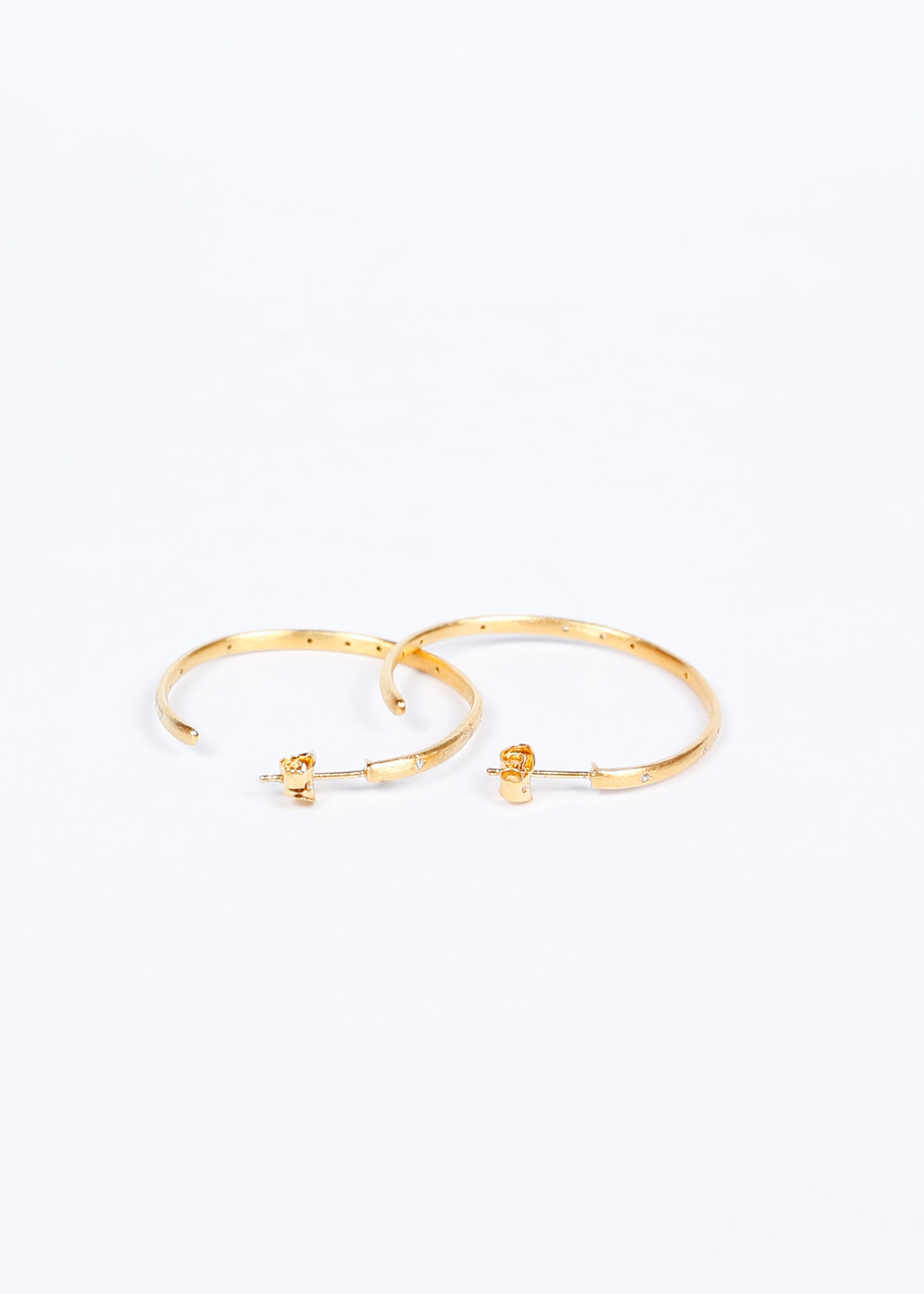 HANKA Star Earrings in Zirconium