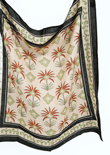 Primrose Park Scarf in Maxi Palm Cream