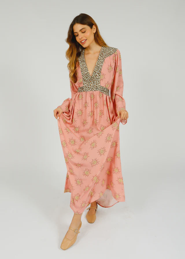 Primrose Park Lulu Dress in Wavy Sun Shell Pink Leopard Brown