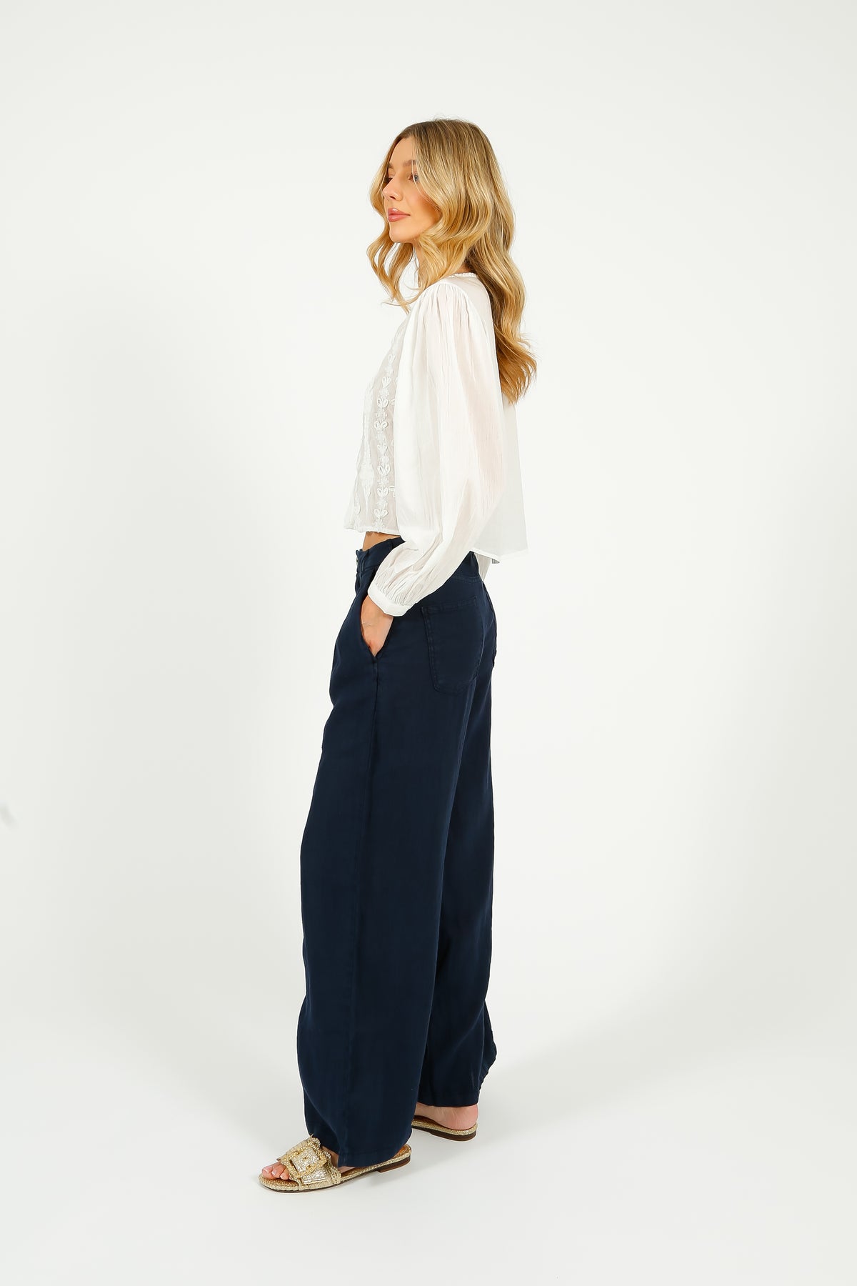 MAISON H Marisa Linen Pant in Navy