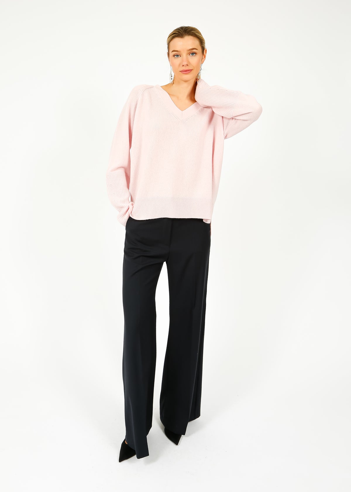 VK Ava V Neck Knit in Worship Pink
