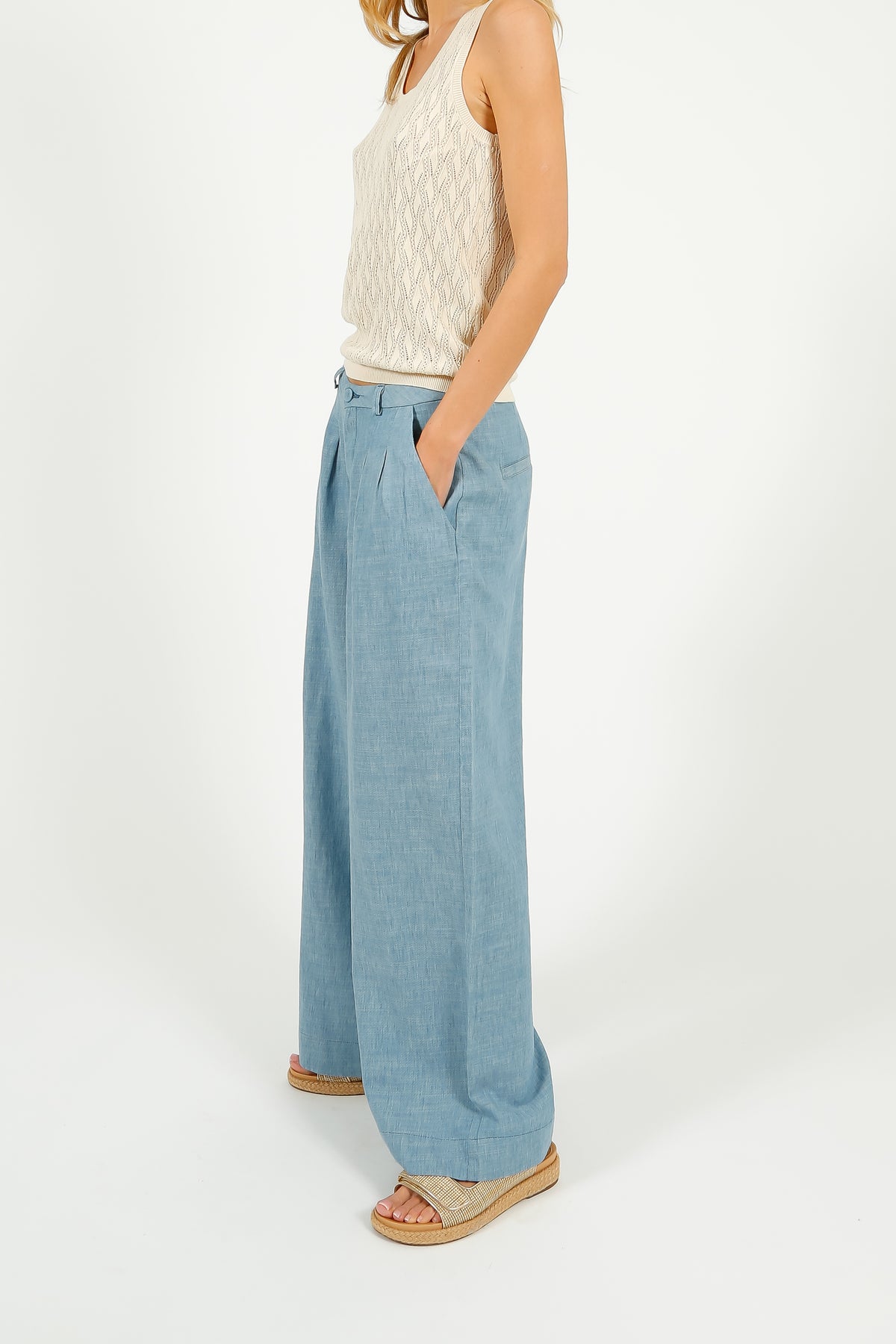 E&I Belinou Linen Trousers in Blue