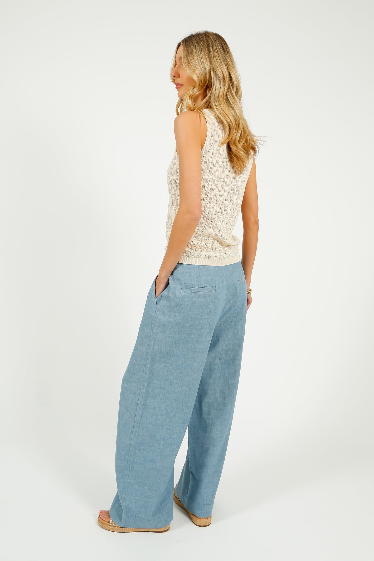 E&I Belinou Linen Trousers in Blue