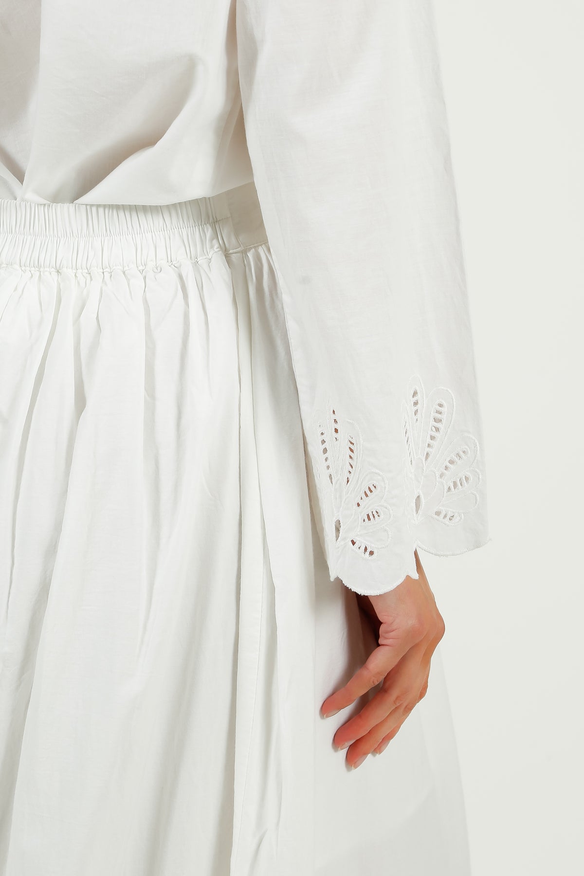 SLF Dahlia Broiderie Ankle Skirt in White