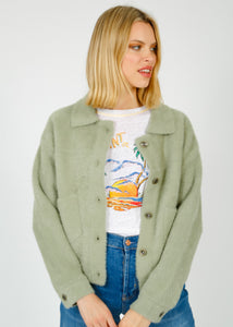 You added <b><u>R&P Bubbly Boxy Jacket</u></b> to your cart.