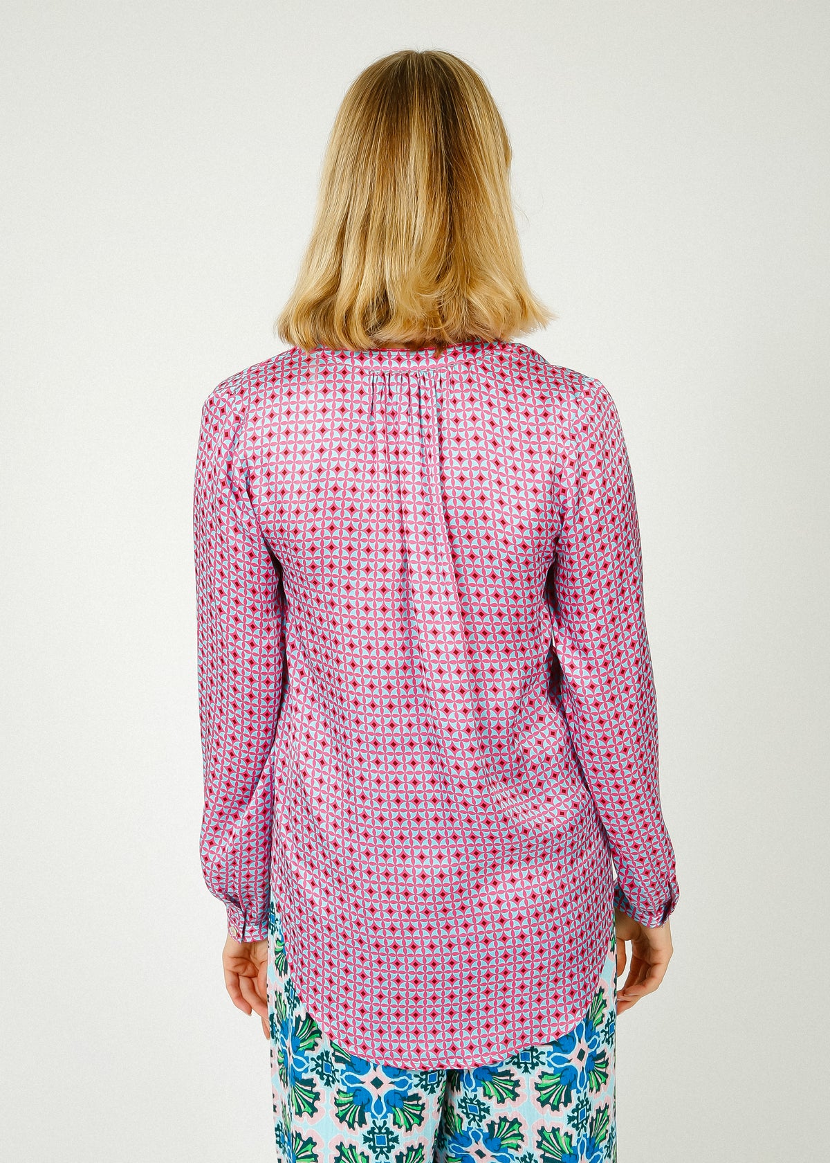 PPL Sandy Open Shirt in Tile 02 Red, Blue