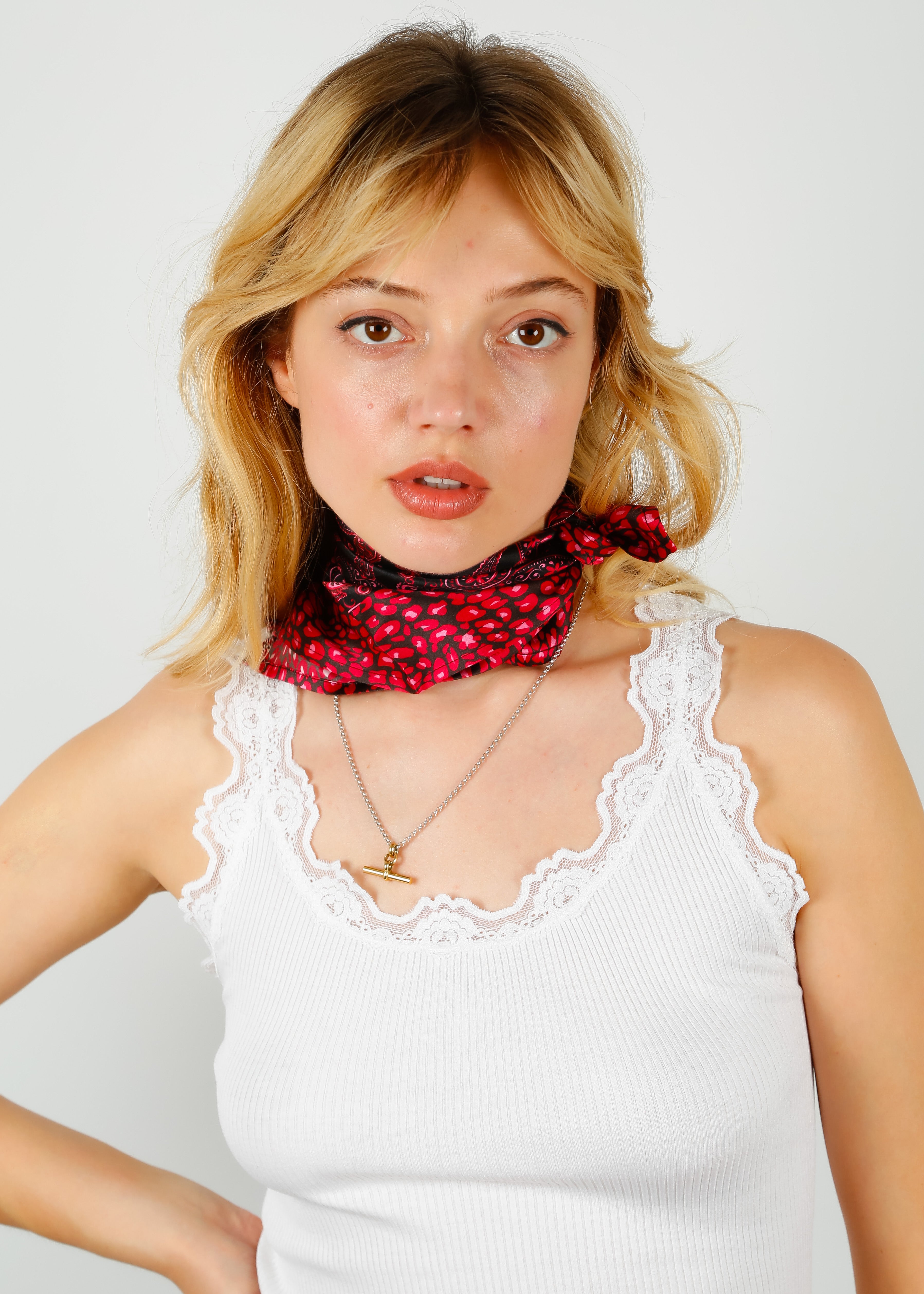 ROSEMUNDE Babette in white