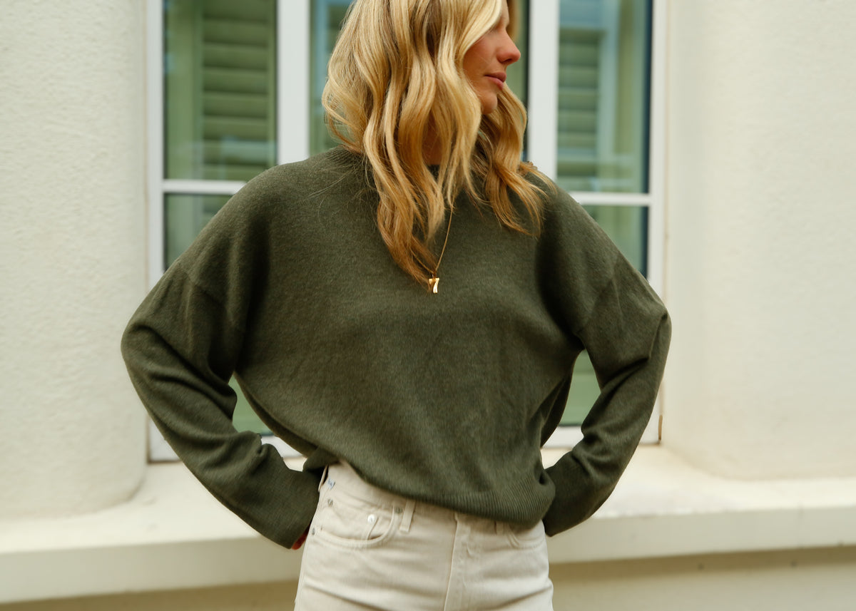 PARK Cashmere Boyfriend Jumper in Khaki