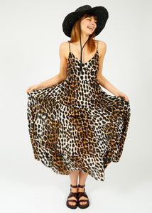 You added <b><u>DREAM Vanilla Strap Dress in Leo Black</u></b> to your cart.
