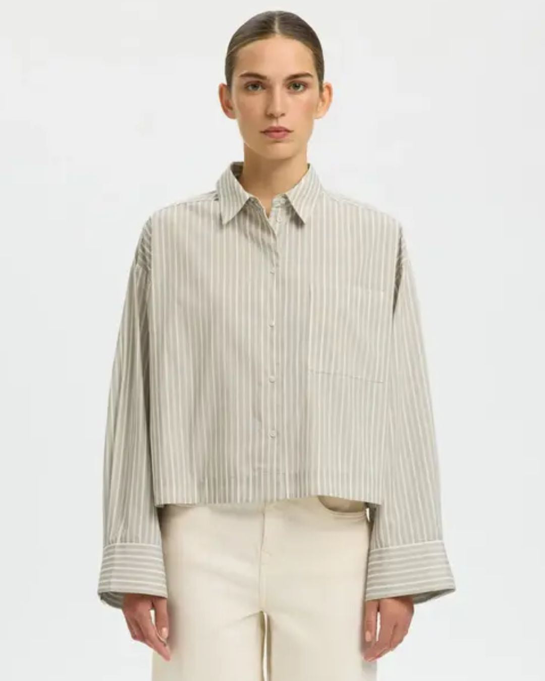 SELECTED Astha Cropped Boxy Shirt in Pure Cashmere