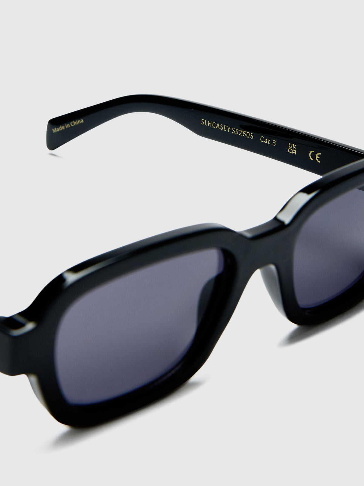 SELECTED Casey Sunglasses in Black