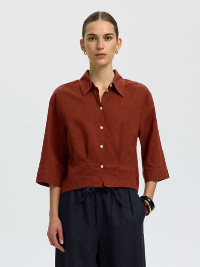 SELECTED Cleo Cropped Shirt in Cherry Mahogany