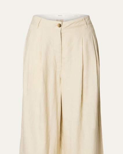 SELECTED Extra Wide Magna Linen Pants in Oatmeal