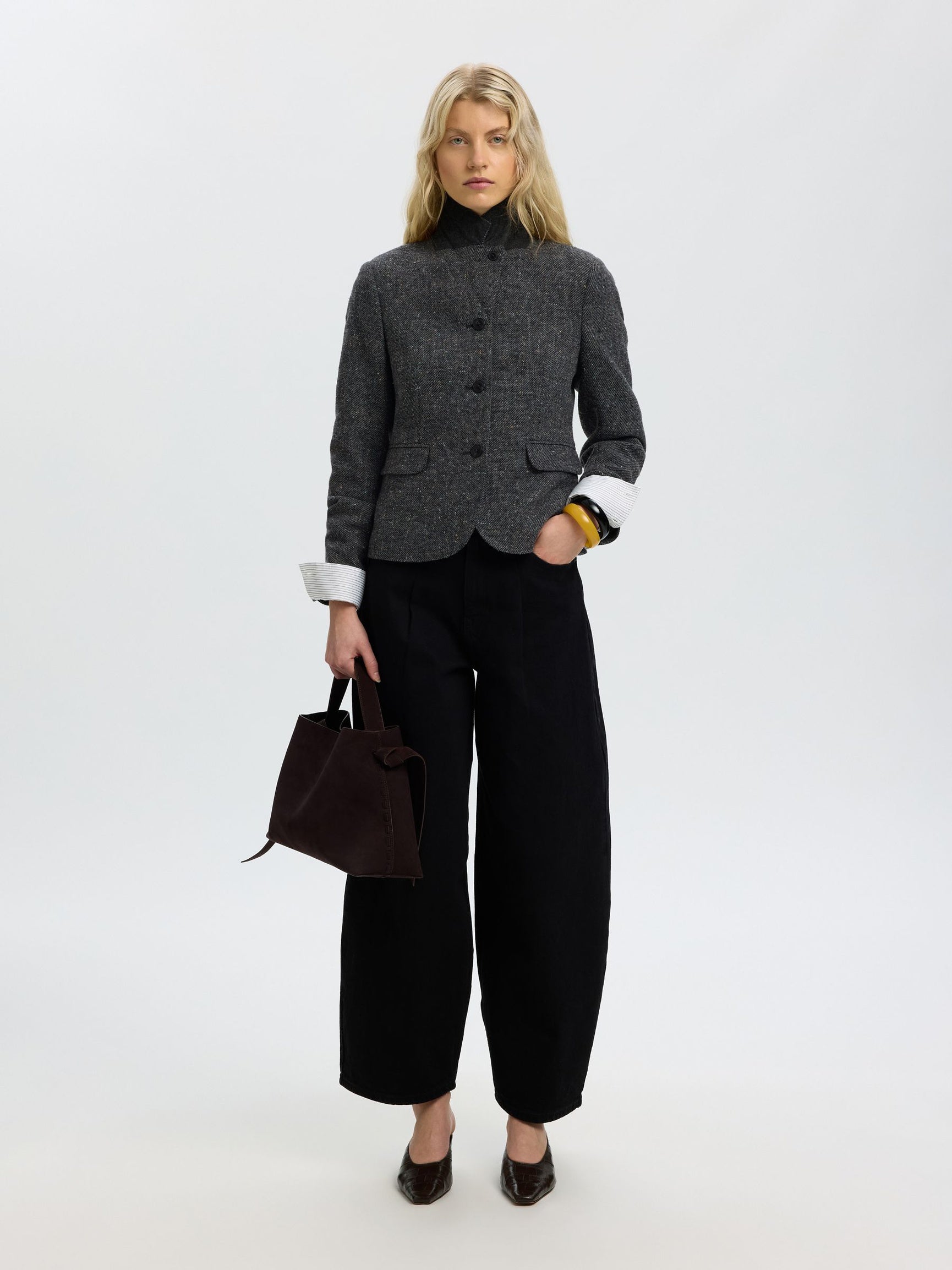 SELECTED Fitted Clea Short Blazer - Black