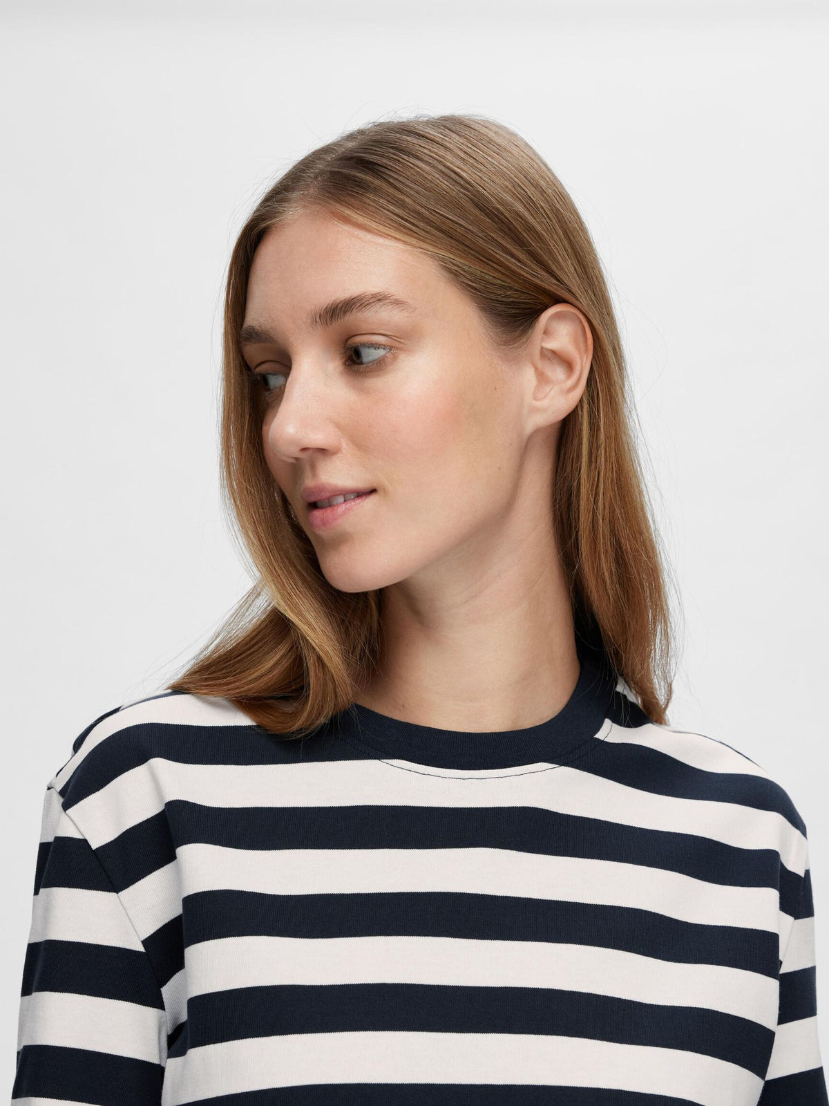 SELECTED LS Striped Boxy Tee in Dk Sapphire/
