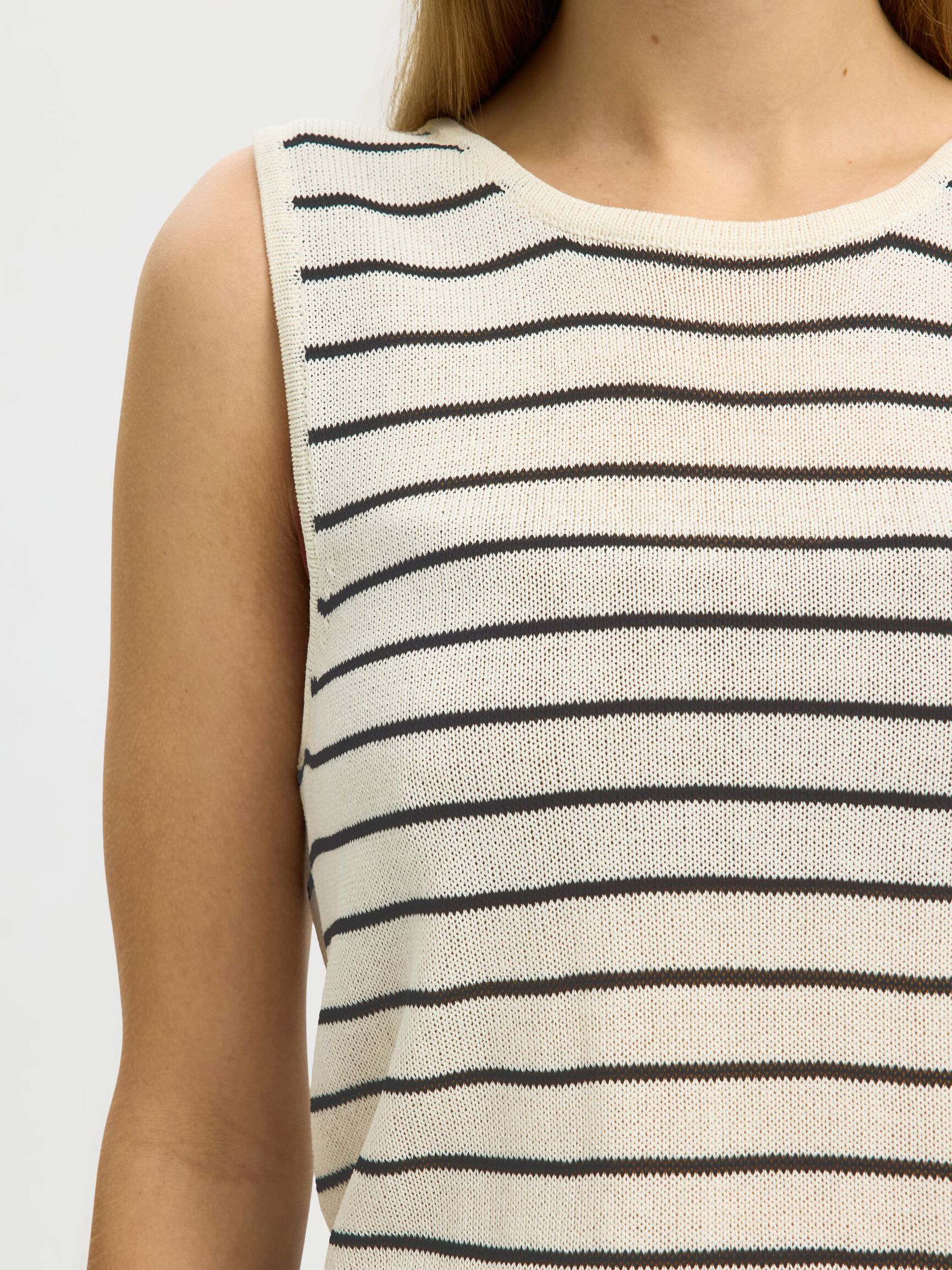 SELECTED Moon Sleeveless Knit Top – Birch & Black