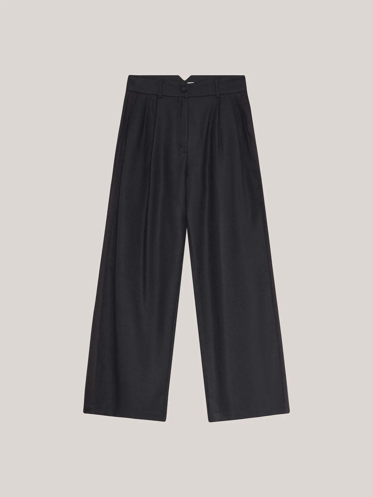 Maison Hotel Keaton Pant in Night Blue