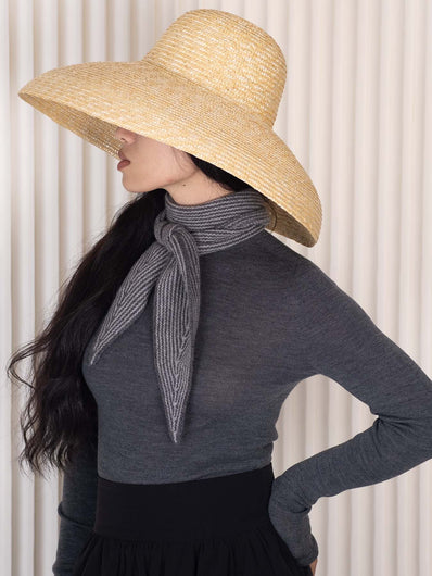 Oat & Rice Sailor Cashmere Neck Tie in Grey