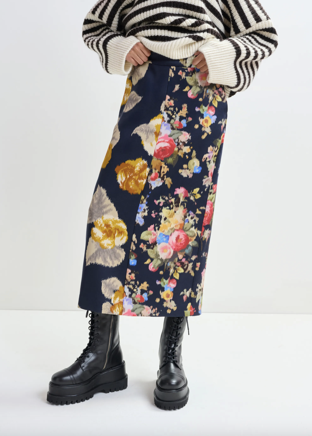 Essentiel Antwerp Jonsea Pencil Skirt