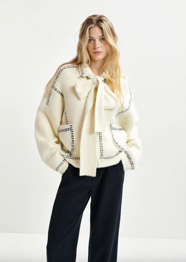 EA Hoops Cardigan in Sour Cream