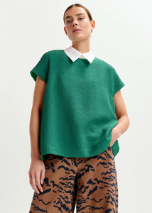 You added <b><u>Essentiel Antwerp Introduction SS Top in Paula's Choice</u></b> to your cart.