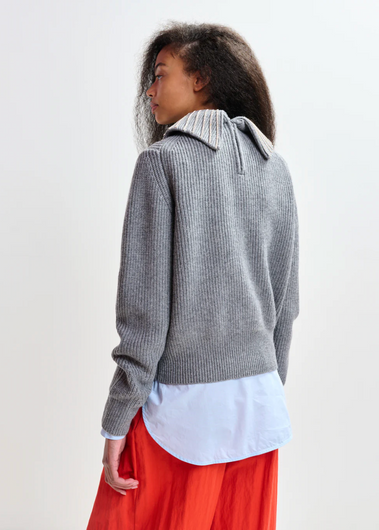 Essentiel Antwerp Jimmer Pullover in Grey