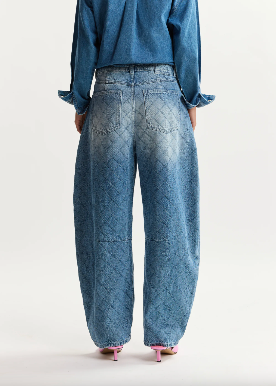 Essentiel Antwerp Katsu Barrel Leg Jeans