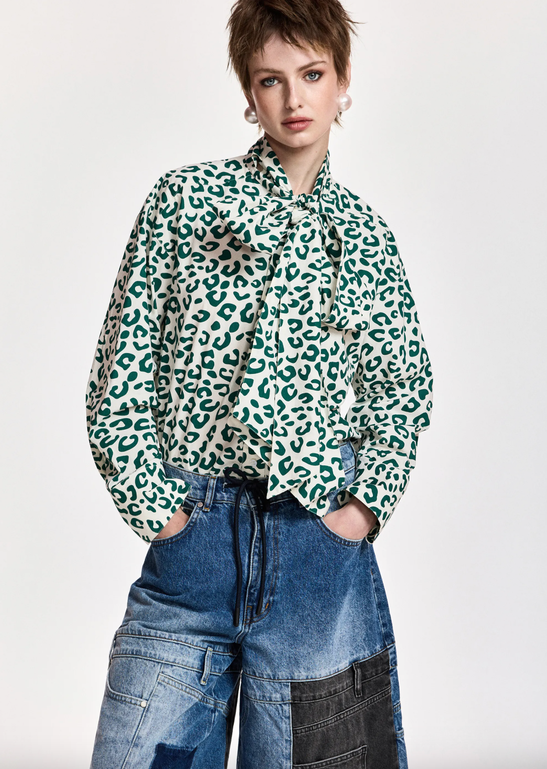 Essentiel Antwerp Khaleesi Pussy Bow Tie Shirt - Off White