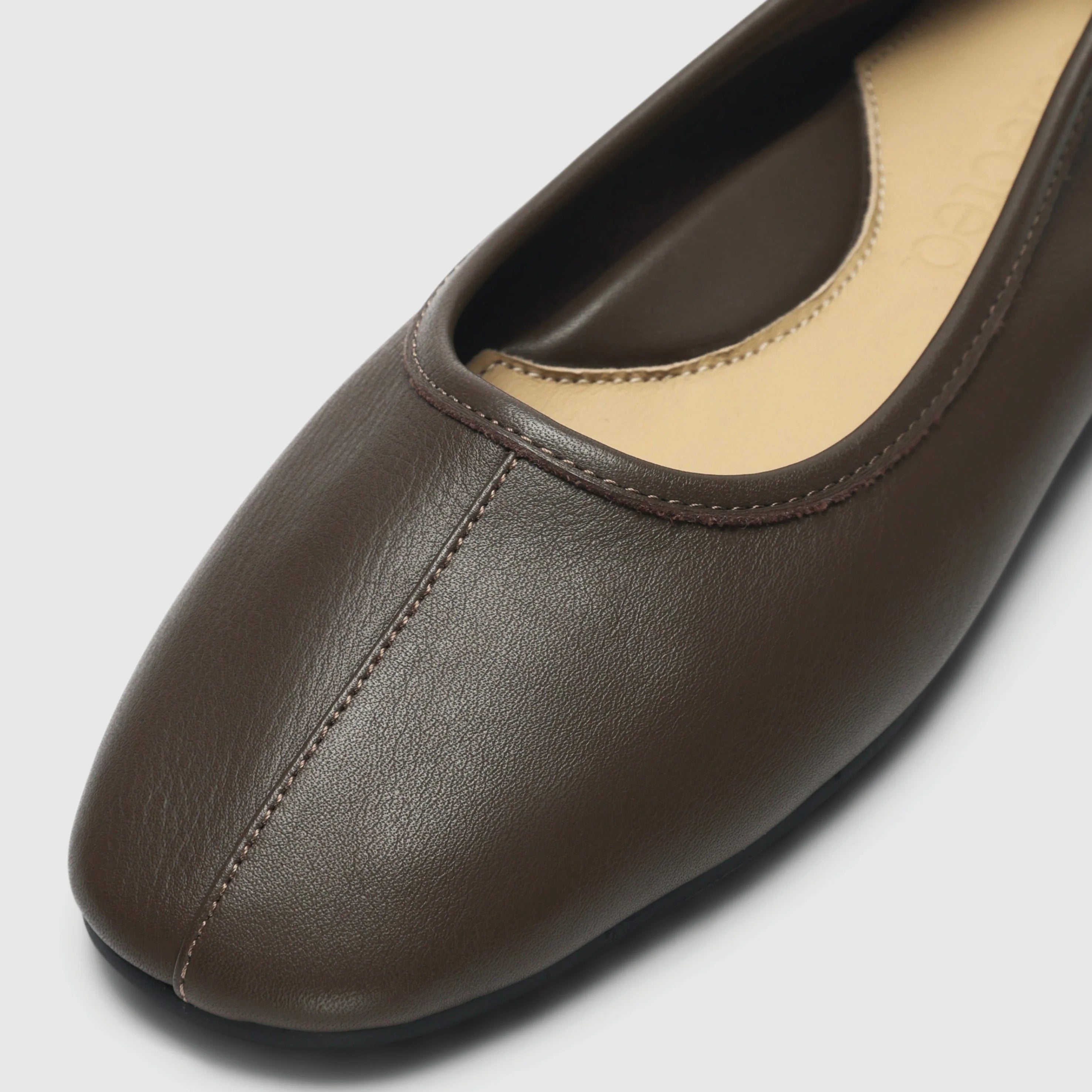 SELECTED Elia Ballerina in Choc Chip