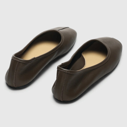 SELECTED Elia Ballerina in Choc Chip