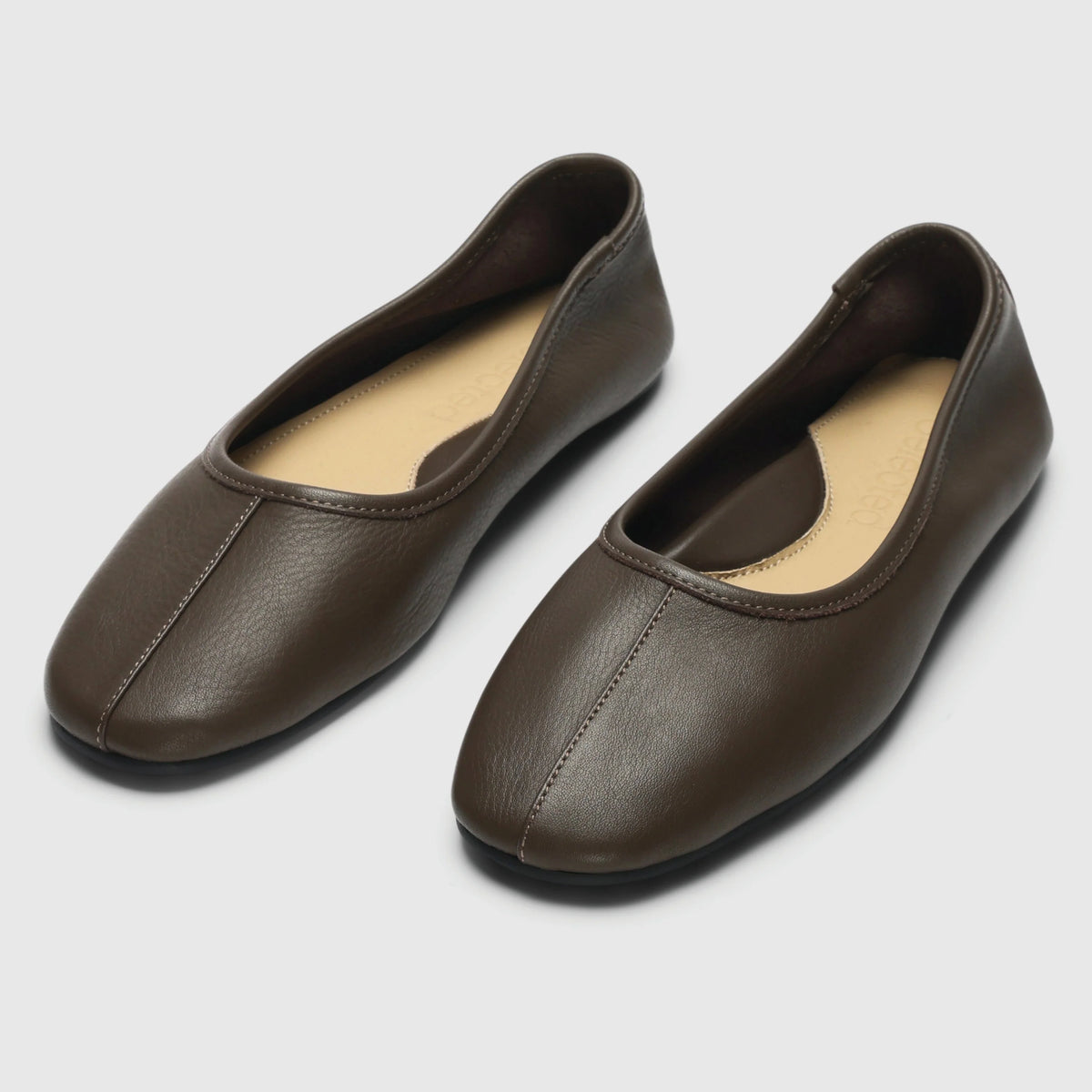 SELECTED Elia Ballerina in Choc Chip