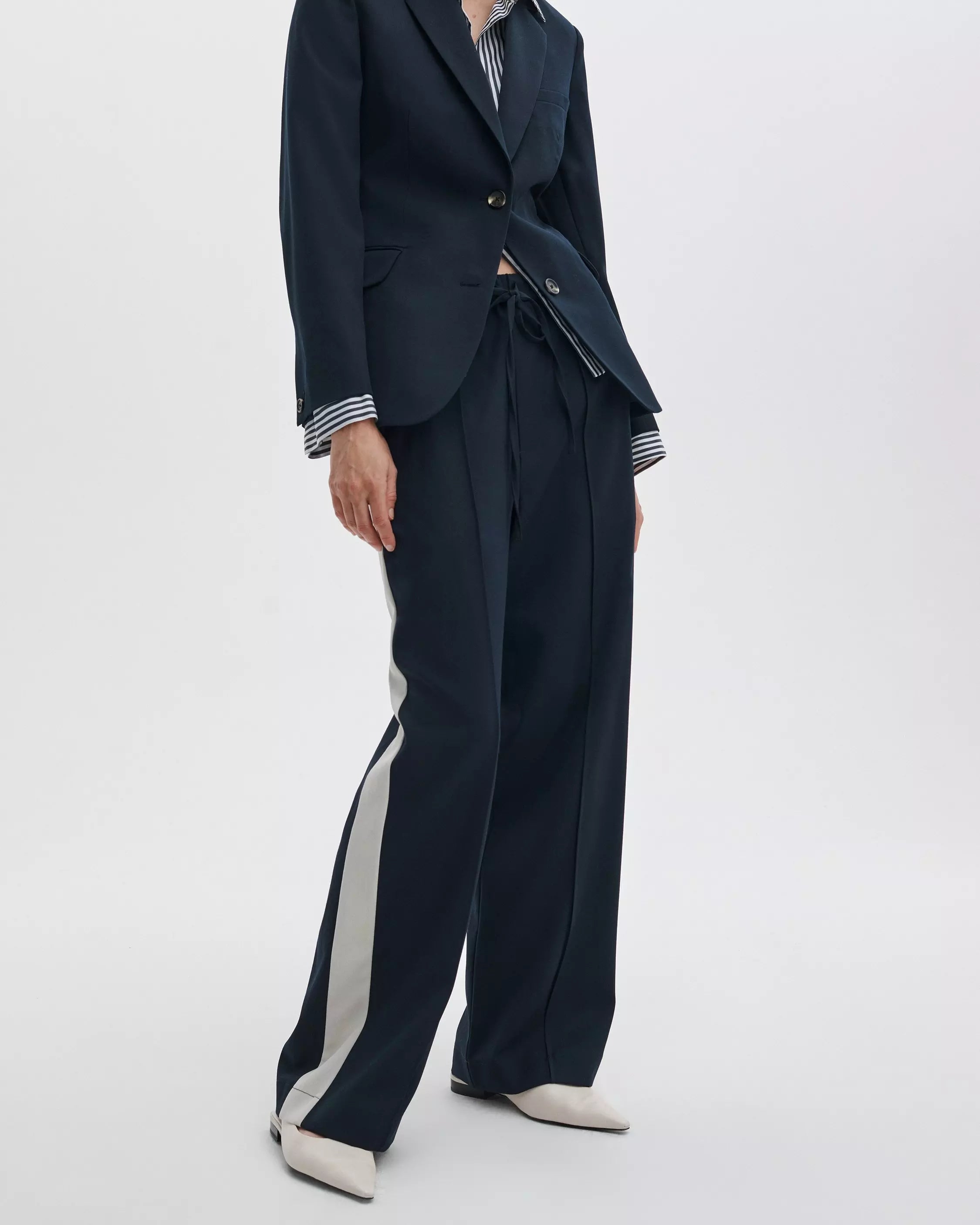 Rag & Bone Siena Wool Side Stripe Pant in Salute