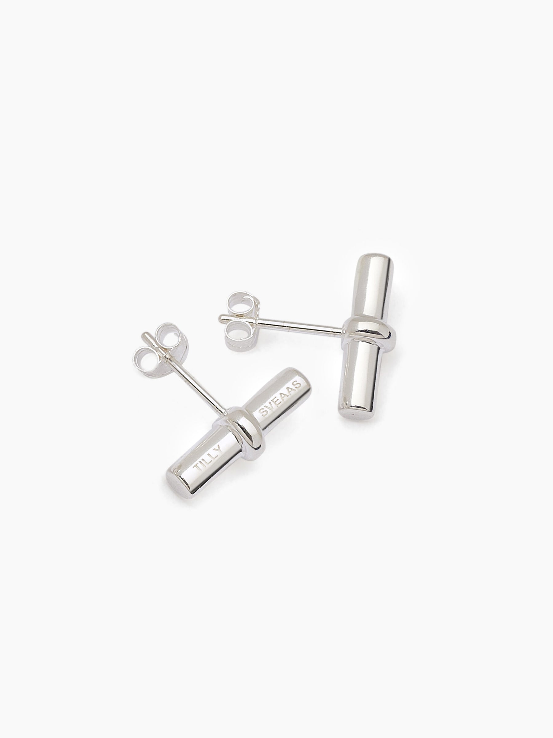Tilly Sveaas Silver T Bar Studs