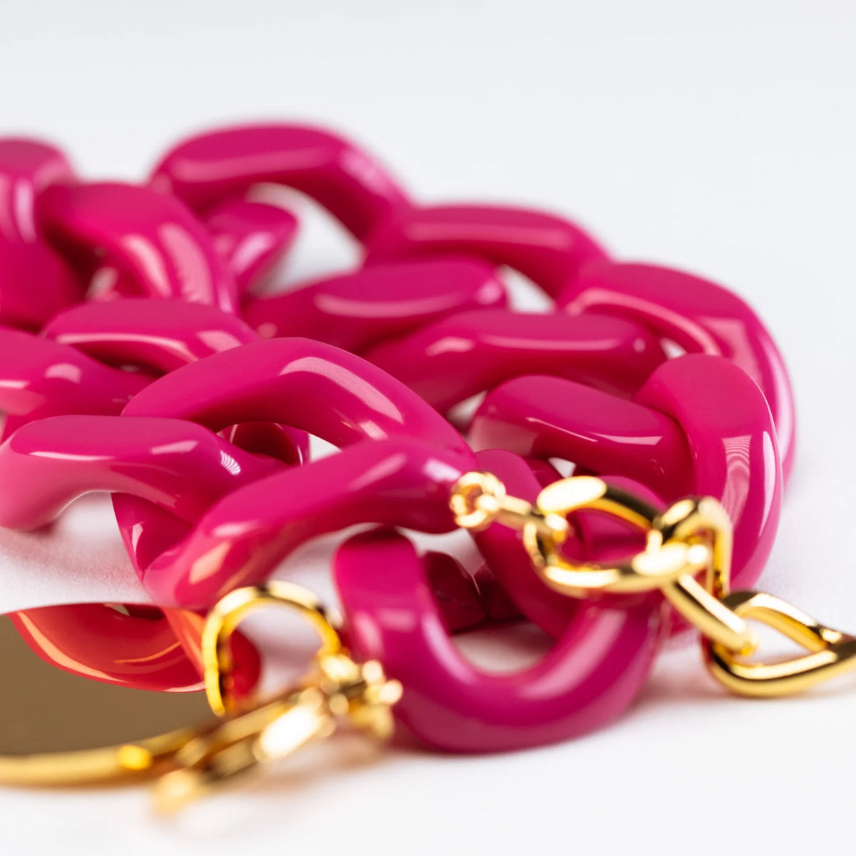 VBARONI Flat Chain Bracelet in Pink
