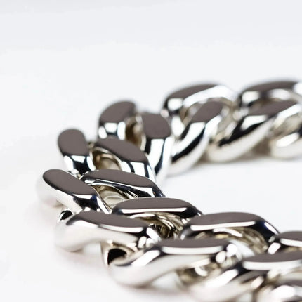 VBARONI Mini Flat Chain Bracelet in Silver