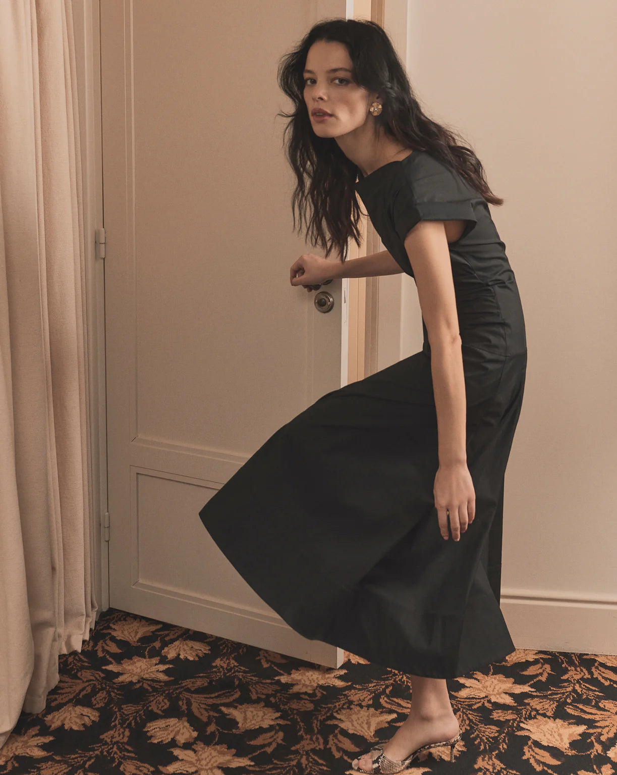 veronica beard black dress Toki Velvet chic dresses Loxley Midi Shirtdress in Black