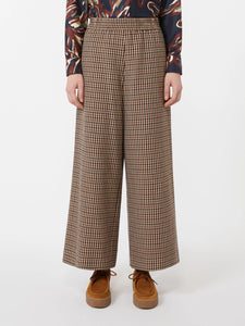 You added <b><u>Weekend Max Mara Ebe Trousers in Red Purple</u></b> to your cart.