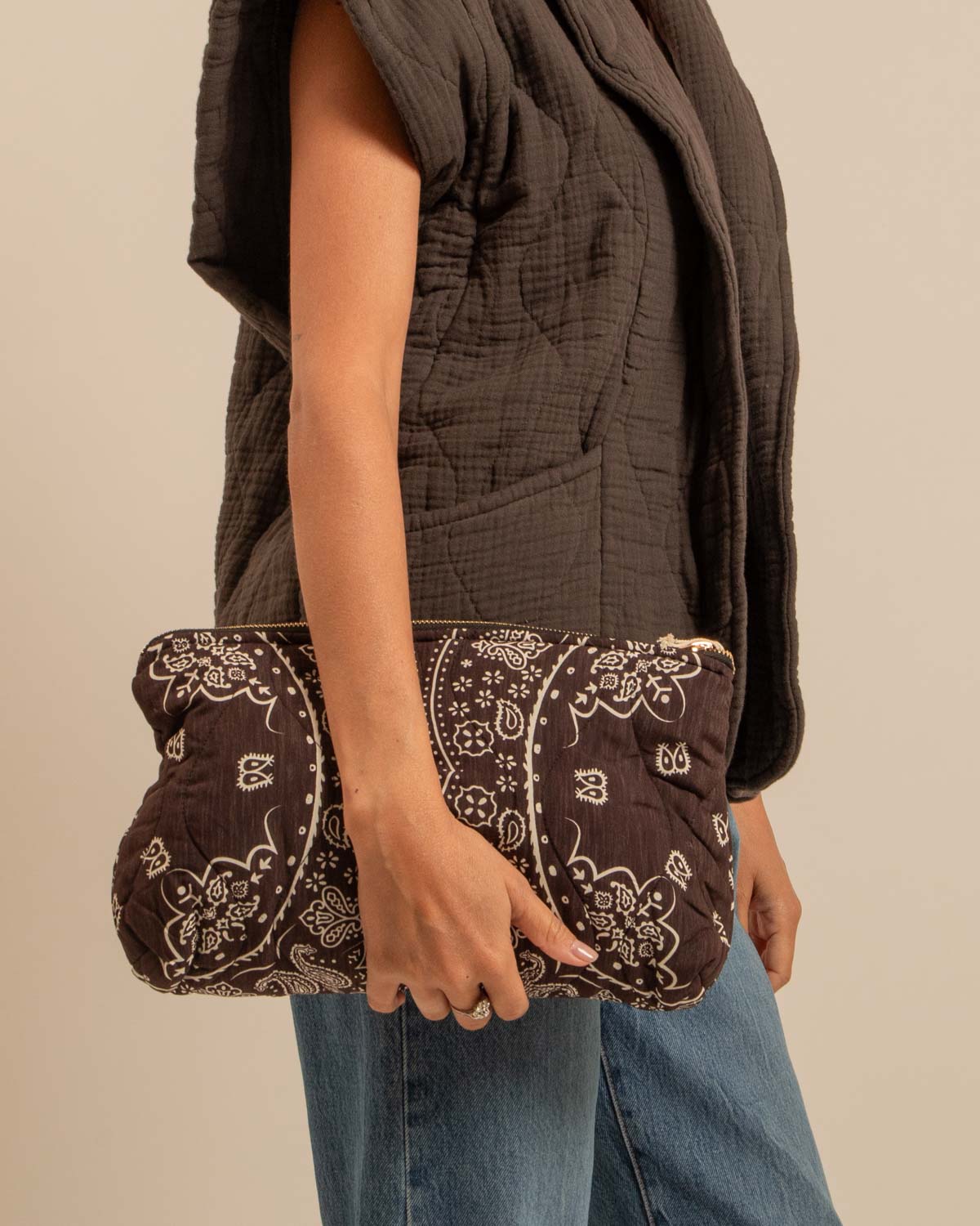 Aokyanos Orlando Pochette in Chocolate Bandana