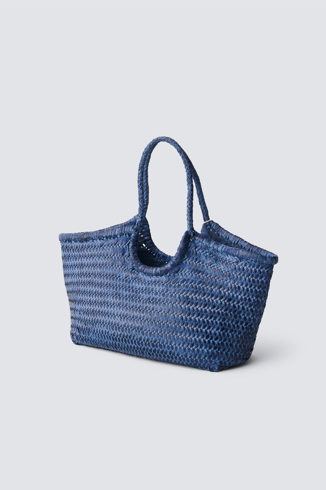 Dragon Diffusion Nantucket Basket Bag in Ocean