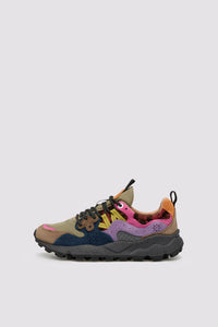 You added <b><u>Flower Mountain Yamano 3 in Leo, Anthracite, Dk Green, Violet</u></b> to your cart.