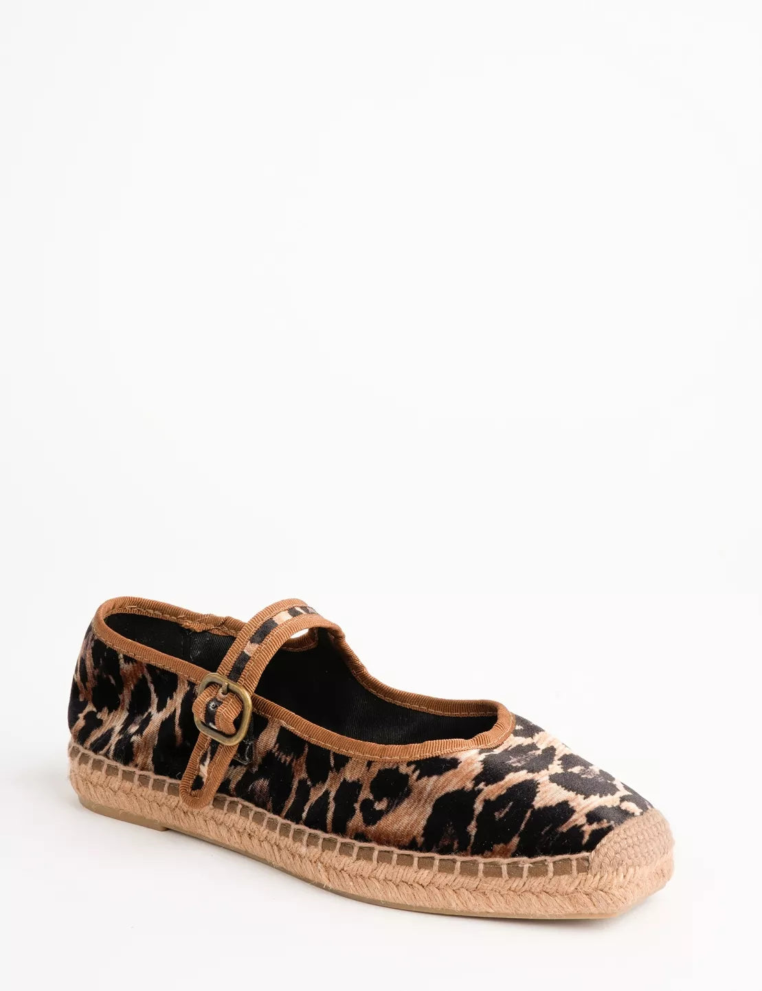 Penelope Chilvers Flora Velvet Espadrille in Leopard