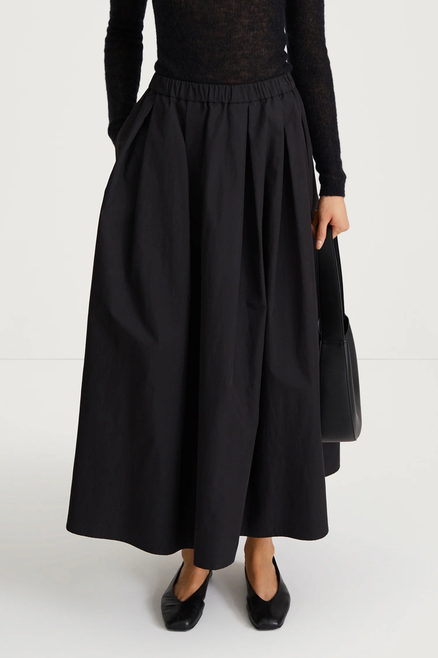 Style In Sorina Skirt in Black