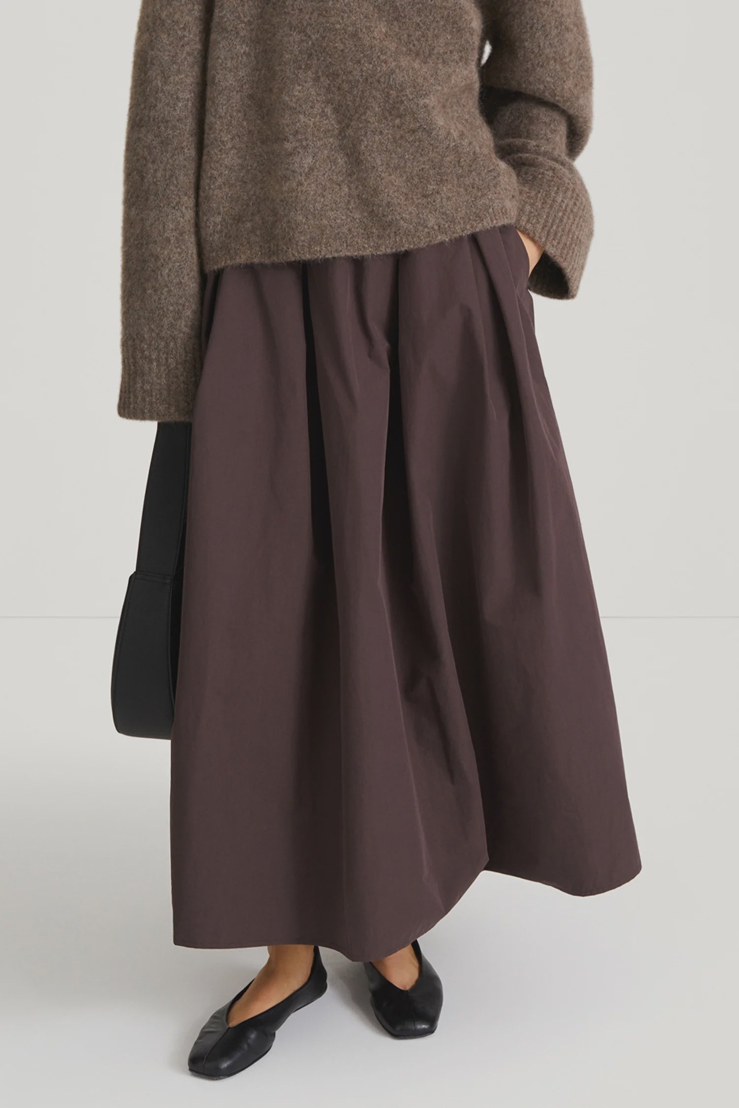 StyleIn Sorina Skirt in Coffee