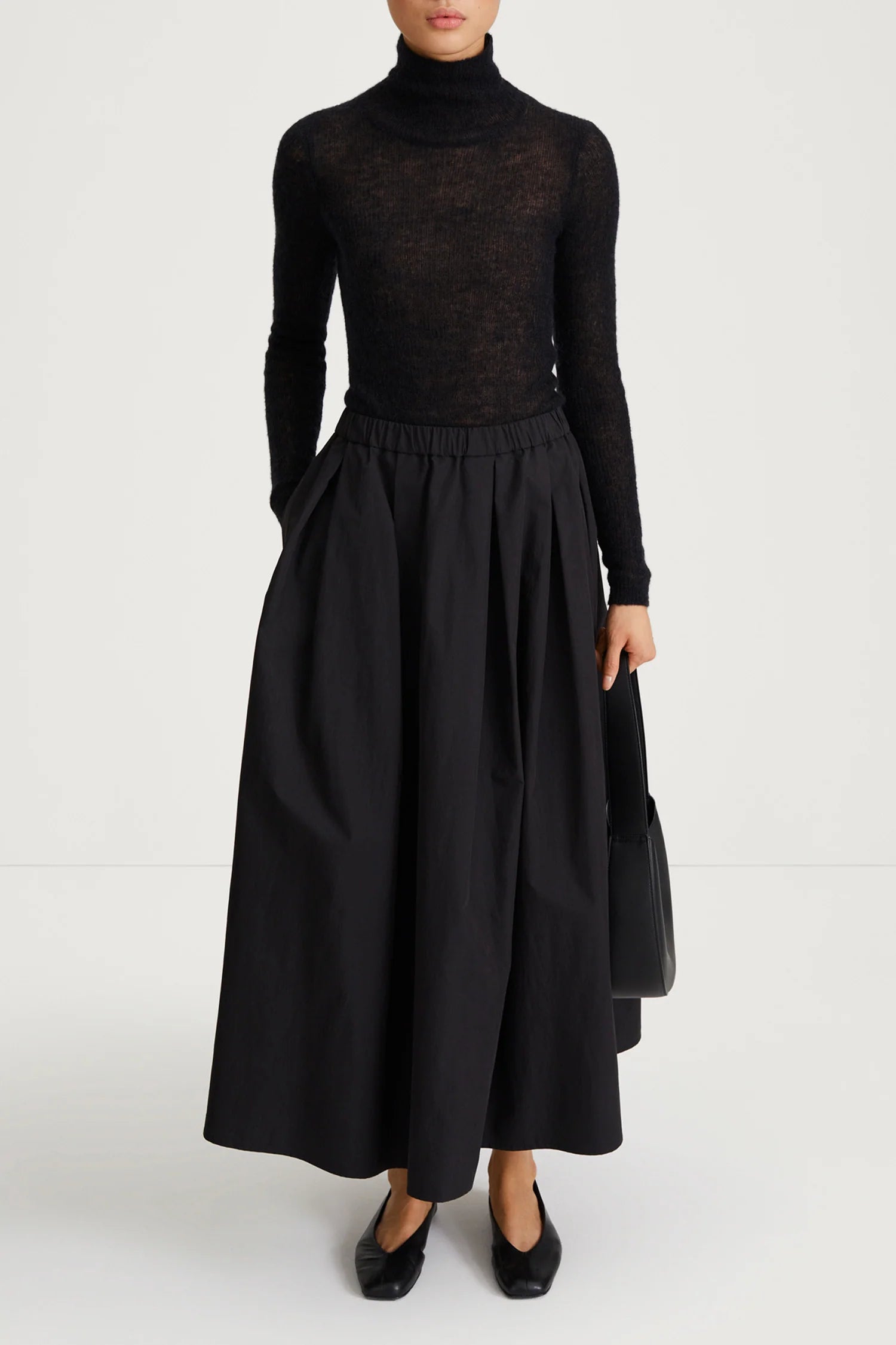 StyleIn Sorina Skirt in Black