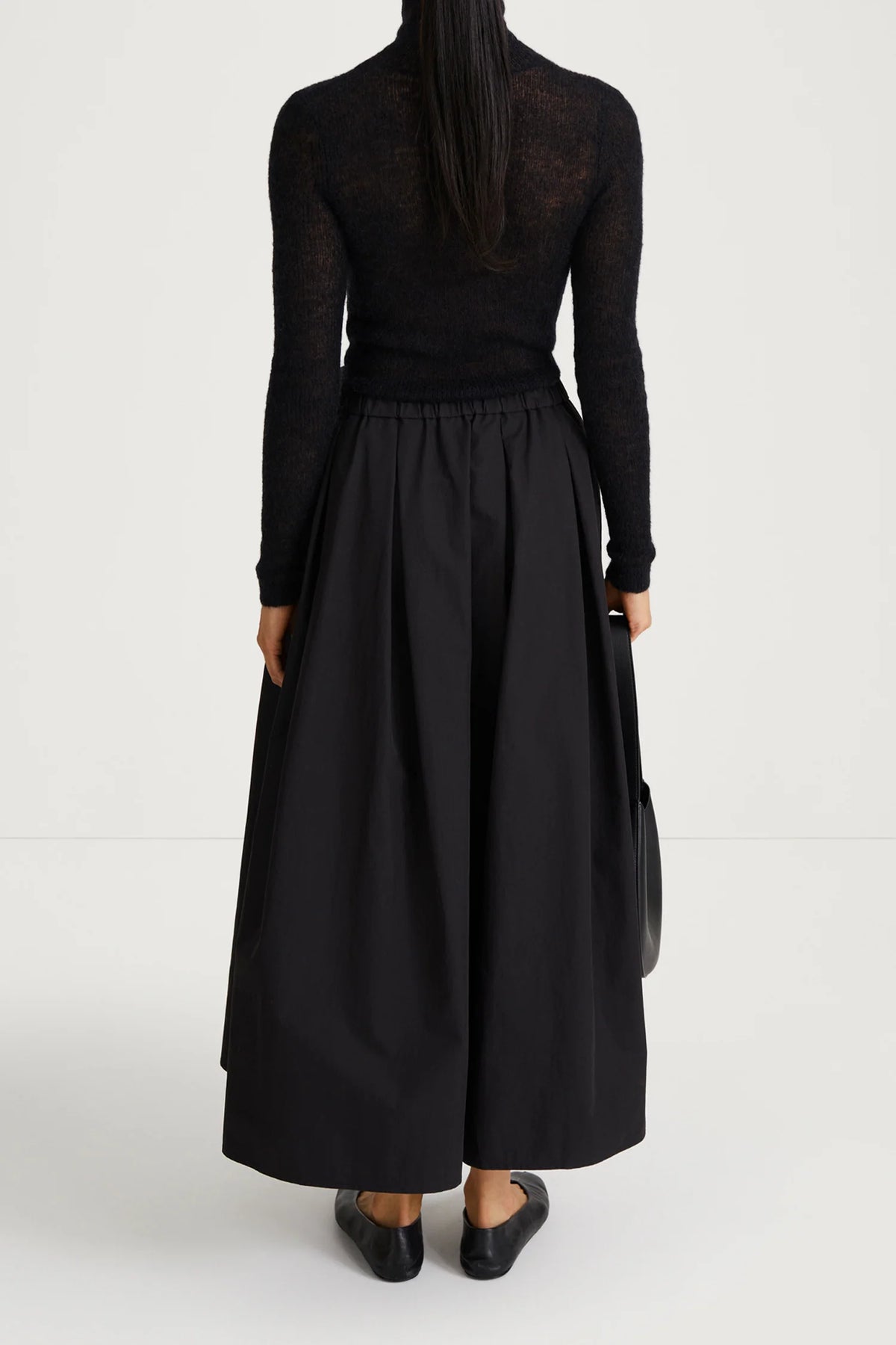 Style In Sorina Skirt in Black